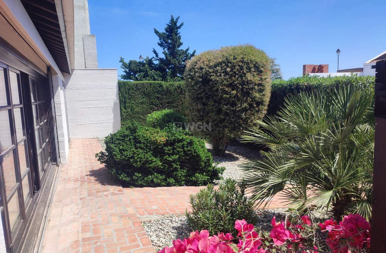 Odsprzedaż - Villa - Peraleja Golf - Inland