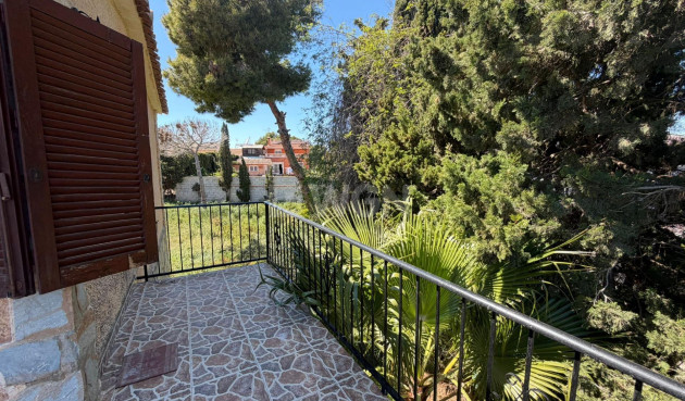 Wiederverkauf - Villa - Torrevieja - Los Balcones - Los Altos del Edén