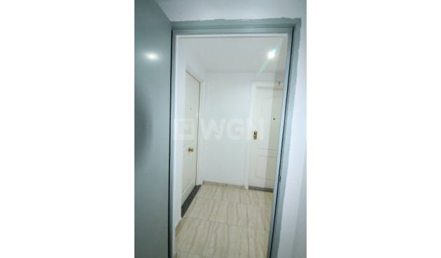 Wiederverkauf - Wohnung - Torrevieja - Centro
