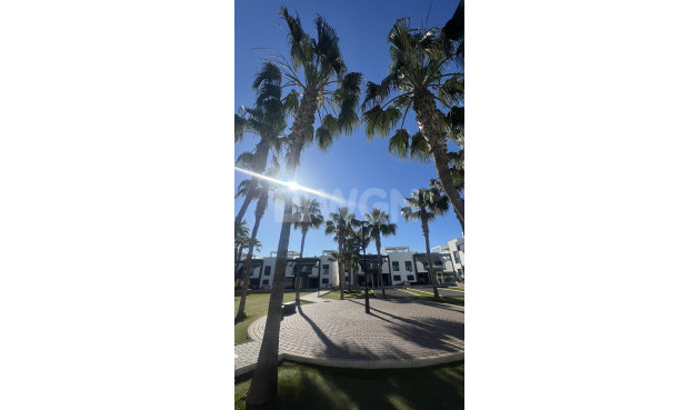 Odsprzedaż - Mieszkanie w bloku - La Zenia - Costa Blanca