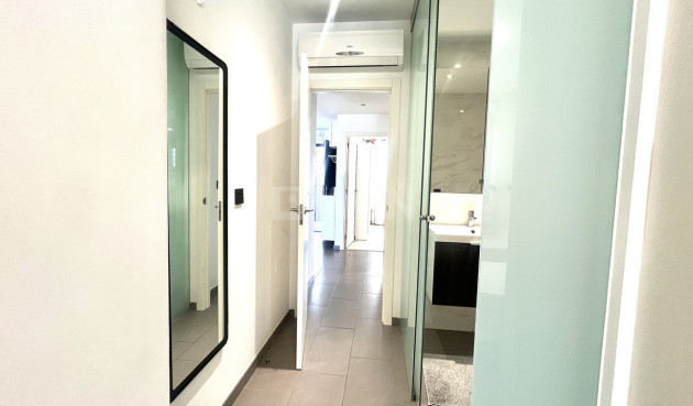 Odsprzedaż - Mieszkanie w bloku - La Zenia - Costa Blanca