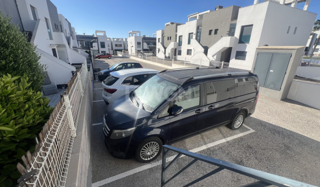 Odsprzedaż - Mieszkanie w bloku - La Zenia - Costa Blanca