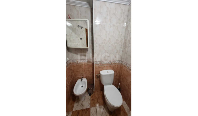 Odsprzedaż - Mieszkanie w bloku - Cabo Roig - Costa Blanca