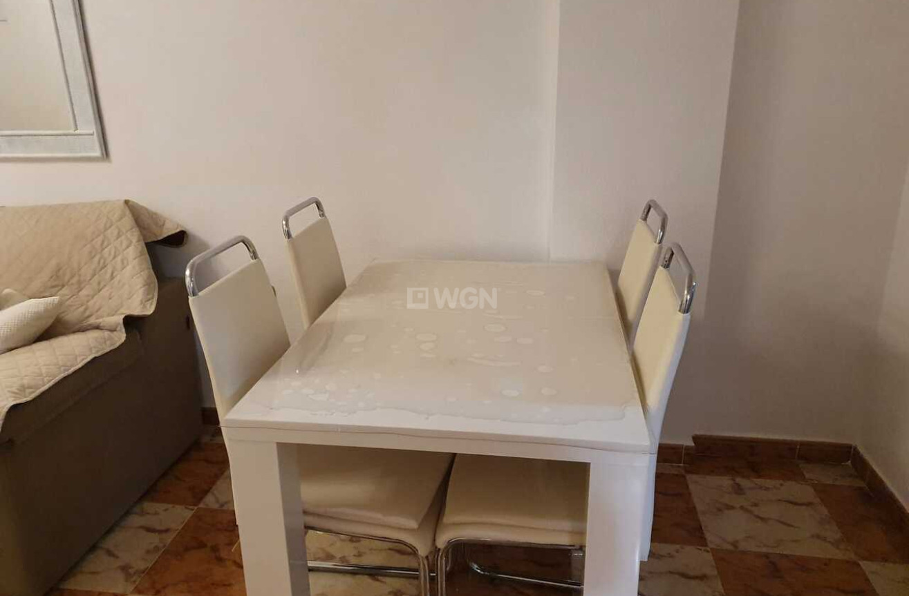 Odsprzedaż - Mieszkanie w bloku - Cabo Roig - Costa Blanca