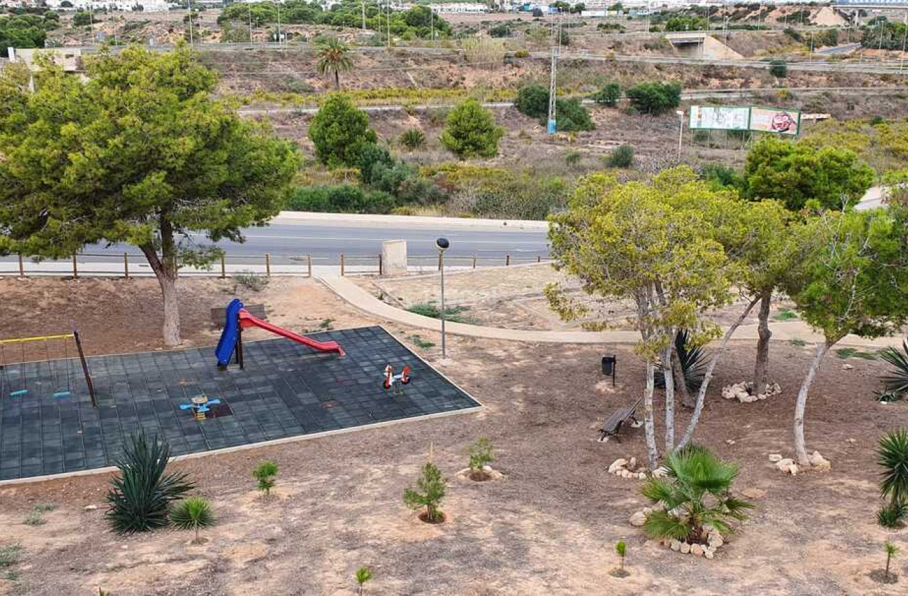 Odsprzedaż - Mieszkanie w bloku - Cabo Roig - Costa Blanca