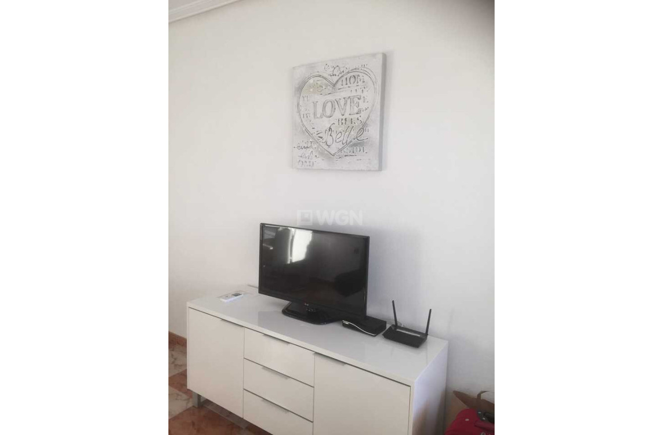 Odsprzedaż - Mieszkanie w bloku - Cabo Roig - Costa Blanca