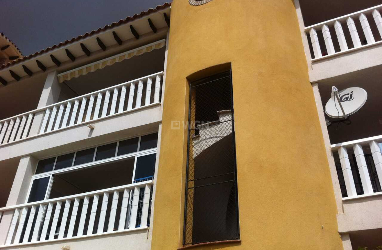 Odsprzedaż - Mieszkanie w bloku - Cabo Roig - Costa Blanca