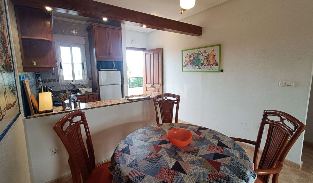 Odsprzedaż - Mieszkanie w bloku - Villamartin - Costa Blanca