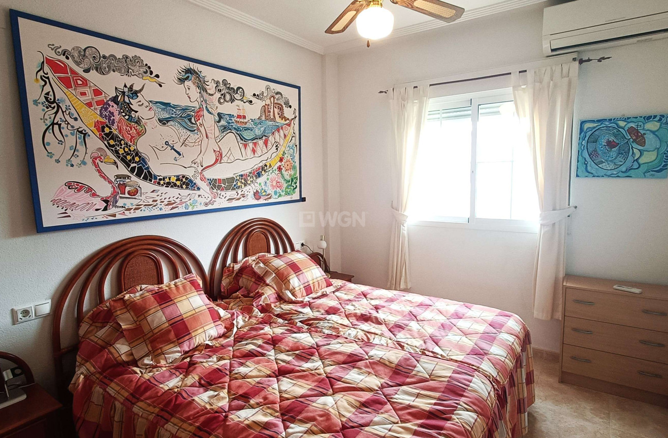 Odsprzedaż - Mieszkanie w bloku - Villamartin - Costa Blanca