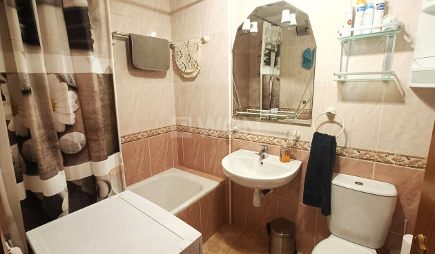 Odsprzedaż - Mieszkanie w bloku - Villamartin - Costa Blanca