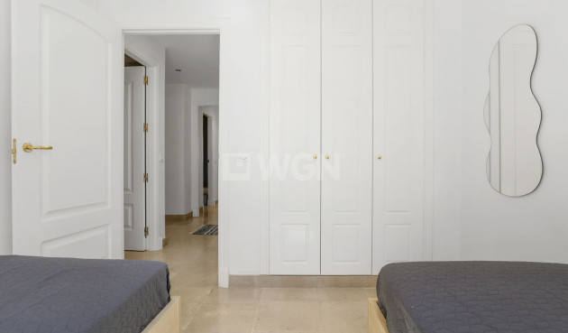 Odsprzedaż - Mieszkanie w bloku - Manilva - Inland