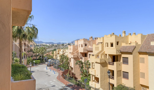 Odsprzedaż - Mieszkanie w bloku - Manilva - Inland