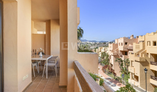 Odsprzedaż - Mieszkanie w bloku - Manilva - Inland