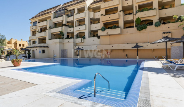 Odsprzedaż - Mieszkanie w bloku - Manilva - Inland