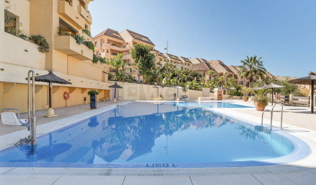 Odsprzedaż - Mieszkanie w bloku - Manilva - Inland