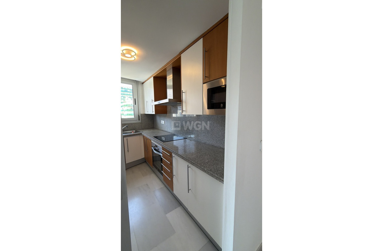 Odsprzedaż - Mieszkanie w bloku - Villajoyosa - Finestrat