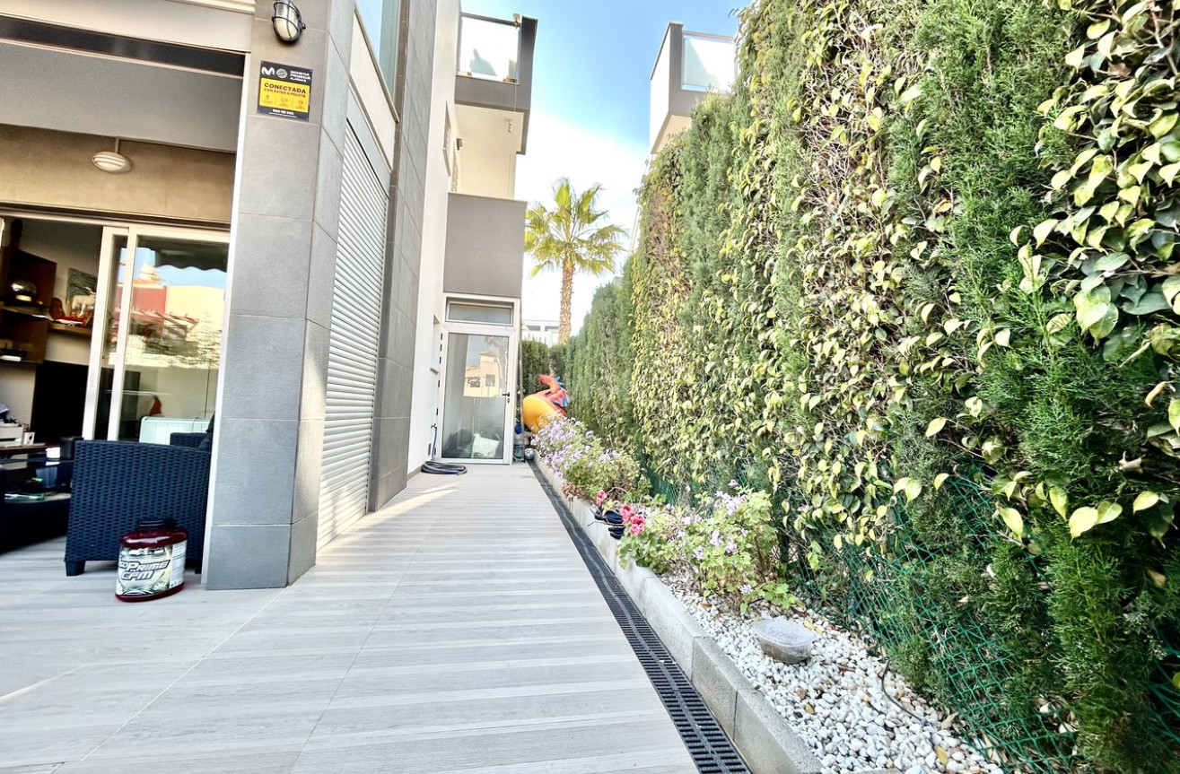 Wiederverkauf - Wohnung - Punta Prima - Costa Blanca