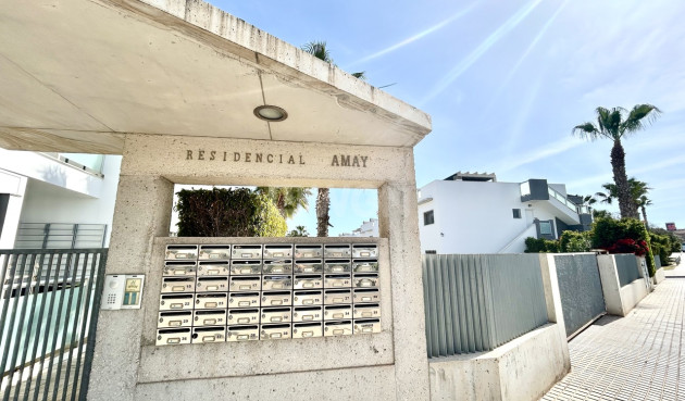 Wiederverkauf - Wohnung - Punta Prima - Costa Blanca