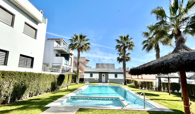 Wiederverkauf - Wohnung - Punta Prima - Costa Blanca