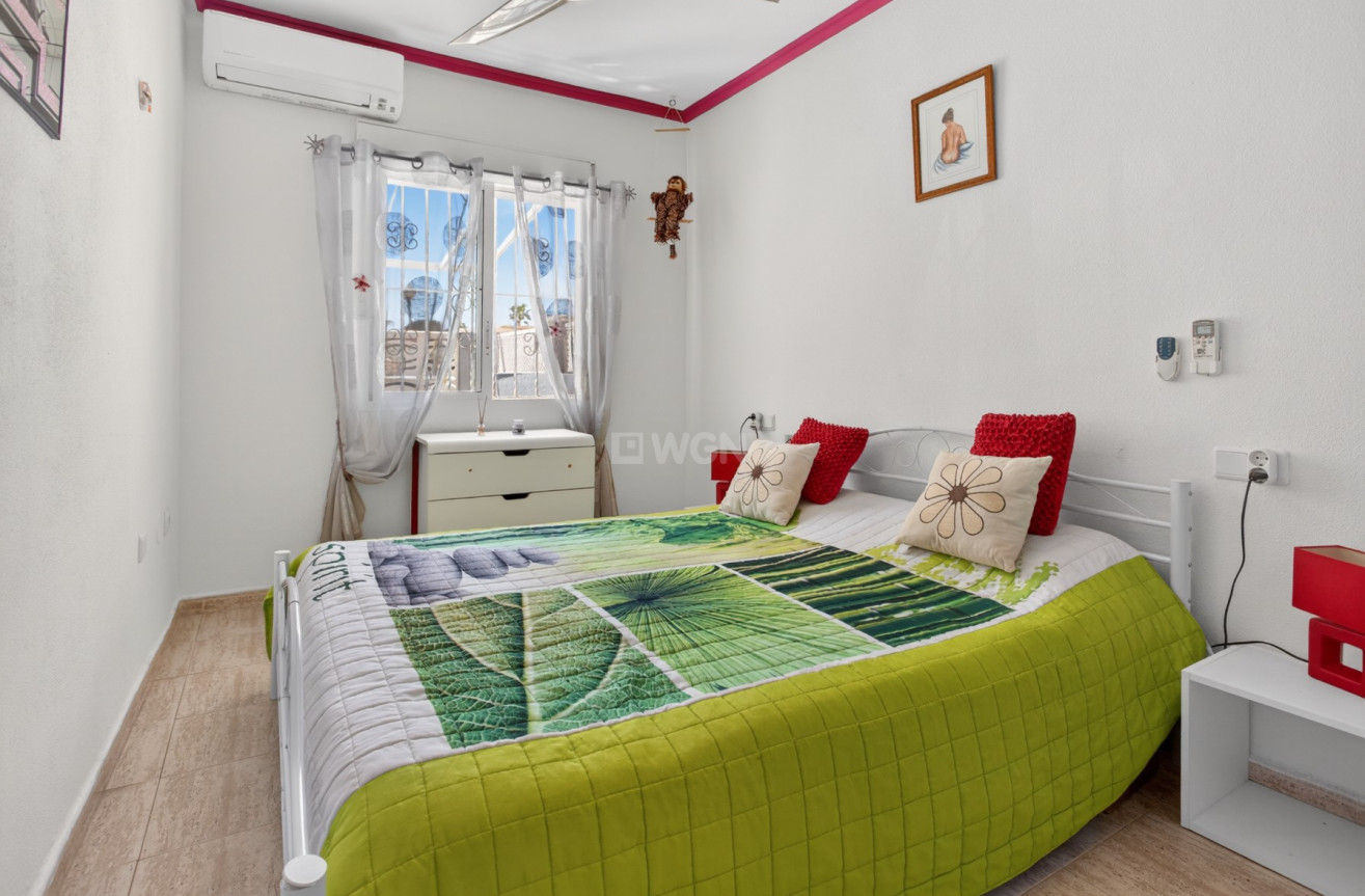 Odsprzedaż - Mieszkanie w bloku - Orihuela Costa - Costa Blanca