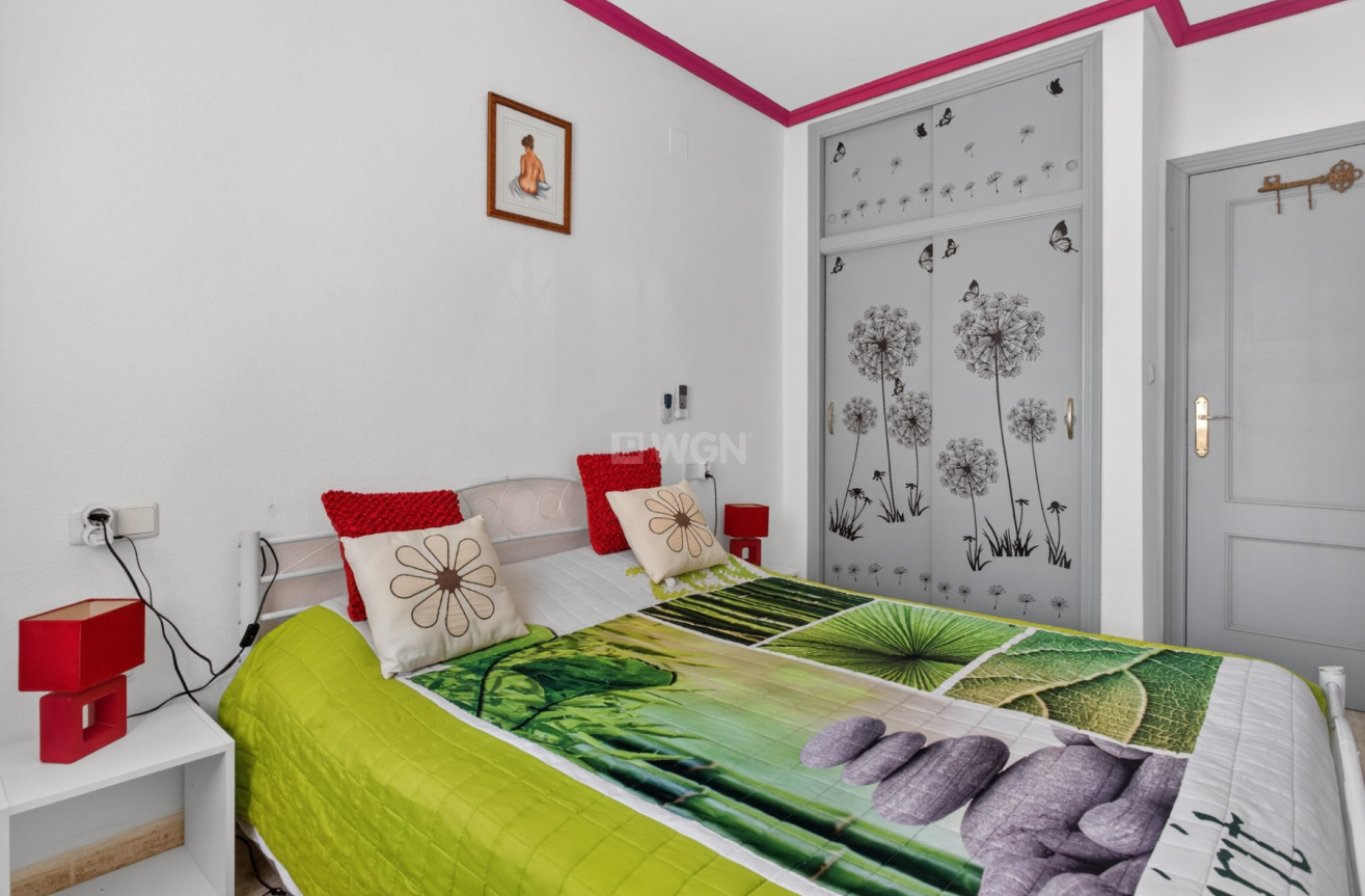 Odsprzedaż - Mieszkanie w bloku - Orihuela Costa - Costa Blanca