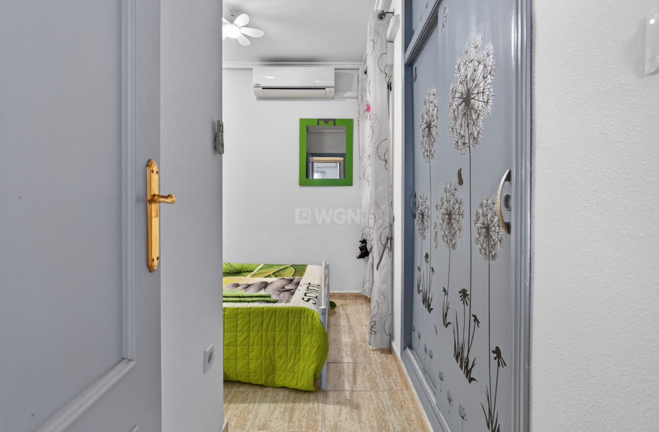 Odsprzedaż - Mieszkanie w bloku - Orihuela Costa - Costa Blanca