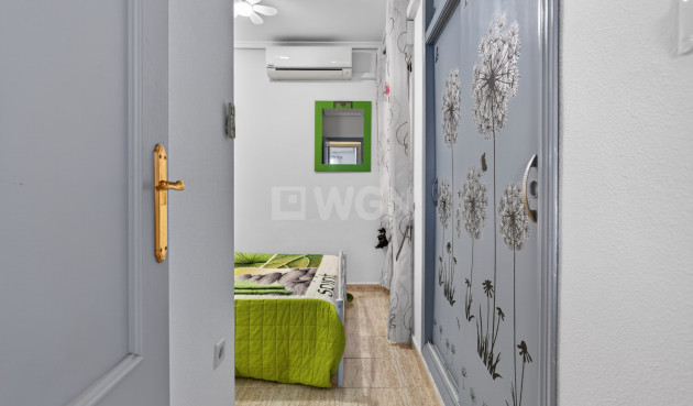 Odsprzedaż - Mieszkanie w bloku - Orihuela Costa - Costa Blanca