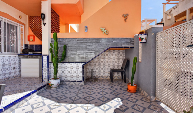 Odsprzedaż - Mieszkanie w bloku - Orihuela Costa - Costa Blanca