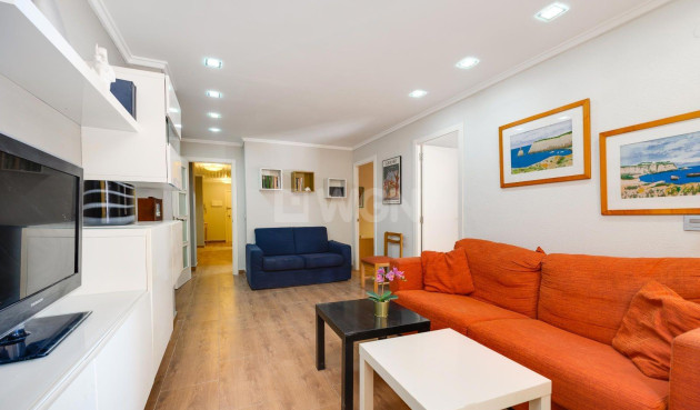 Odsprzedaż - Mieszkanie w bloku - Torrevieja - Acequion