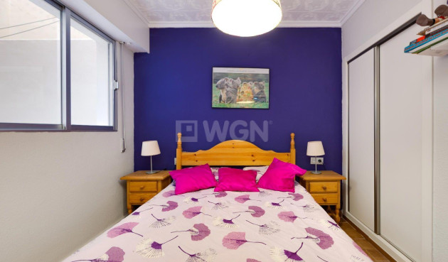 Odsprzedaż - Mieszkanie w bloku - Torrevieja - Acequion