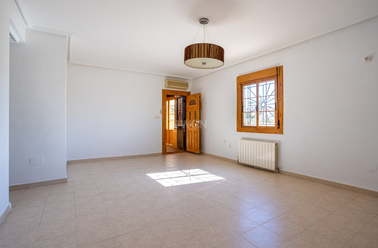 Resale - Villa - Benijofar - Costa Blanca