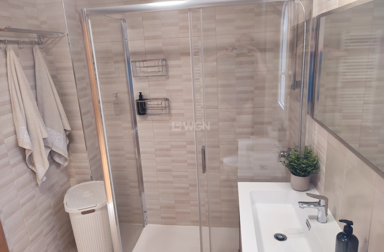 Odsprzedaż - Mieszkanie w bloku - Hacienda Riquelme Golf Resort - Inland