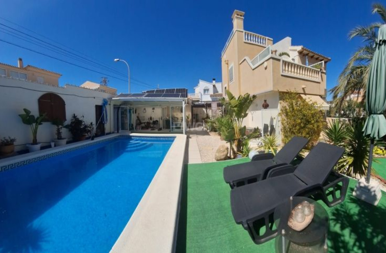 Odsprzedaż - Villa - Orihuela Costa - Costa Blanca