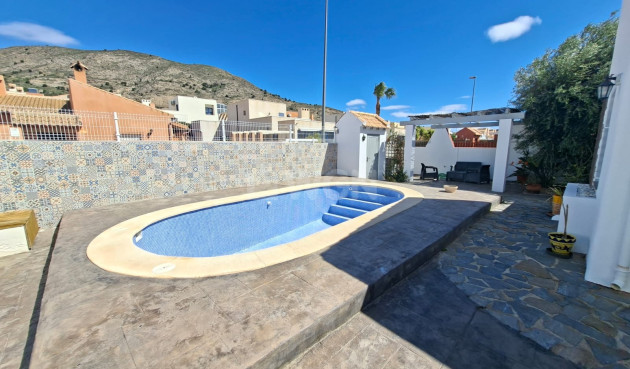 Odsprzedaż - Villa - Fortuna - Inland