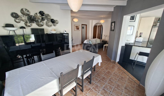 Odsprzedaż - Villa - Fortuna - Inland