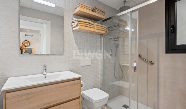 Odsprzedaż - Mieszkanie w bloku - Orihuela Costa - Costa Blanca