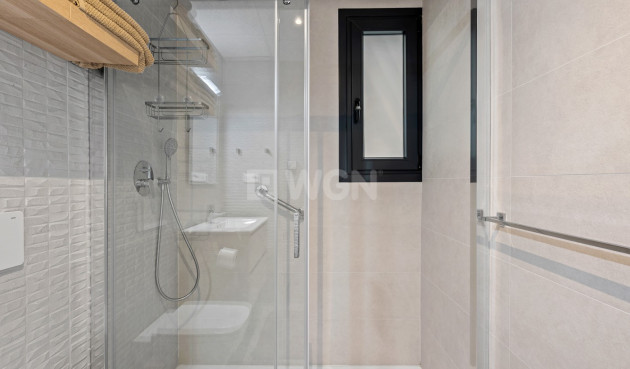 Odsprzedaż - Mieszkanie w bloku - Orihuela Costa - Costa Blanca