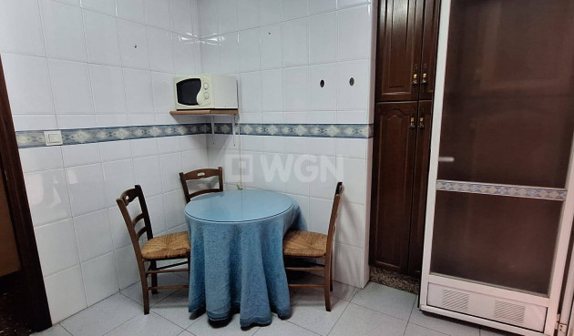 Odsprzedaż - Mieszkanie w bloku - Murcia - San Benito-patiño