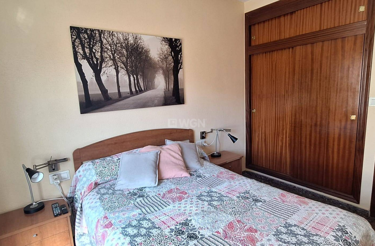 Odsprzedaż - Mieszkanie w bloku - Murcia - San Benito-patiño