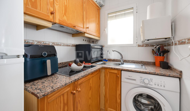 Wiederverkauf - Wohnung - Torrevieja - Estacion De Autobuses