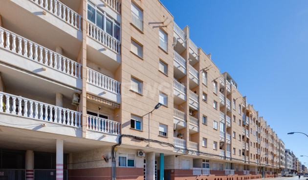 Wiederverkauf - Wohnung - Torrevieja - Estacion De Autobuses
