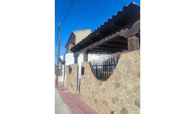 Odsprzedaż - Kamienica - Torre Pacheco - Balsicas