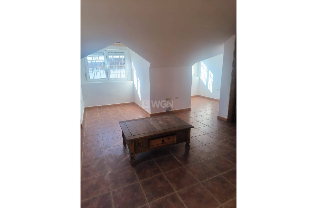 Odsprzedaż - Kamienica - Torre Pacheco - Balsicas