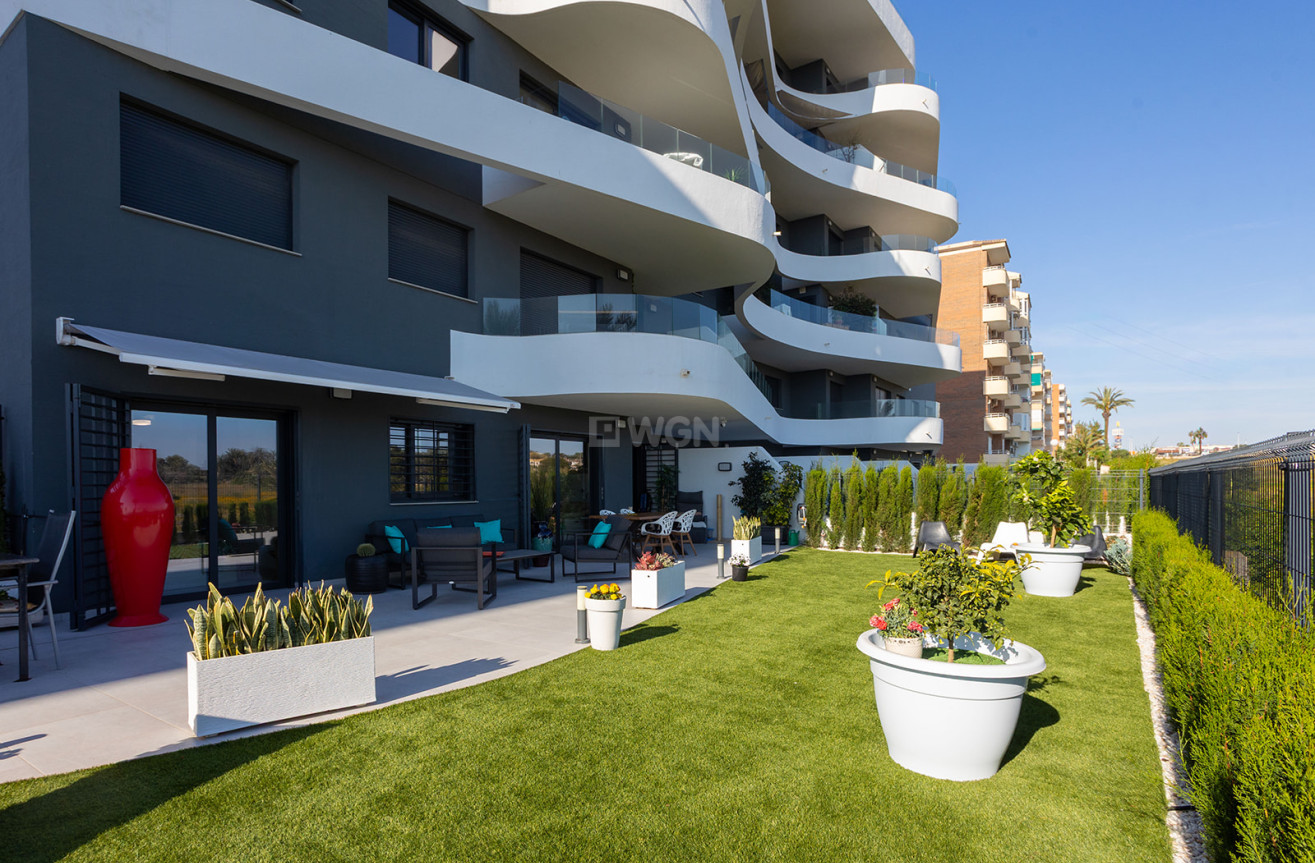 Resale - Apartment / flat - Torrevieja - Costa Blanca