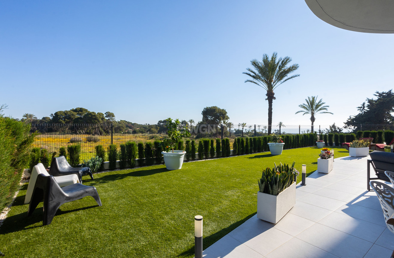 Resale - Apartment / flat - Torrevieja - Costa Blanca