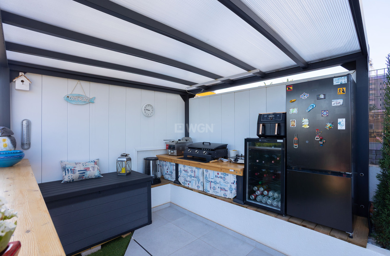 Resale - Apartment / flat - Torrevieja - Costa Blanca