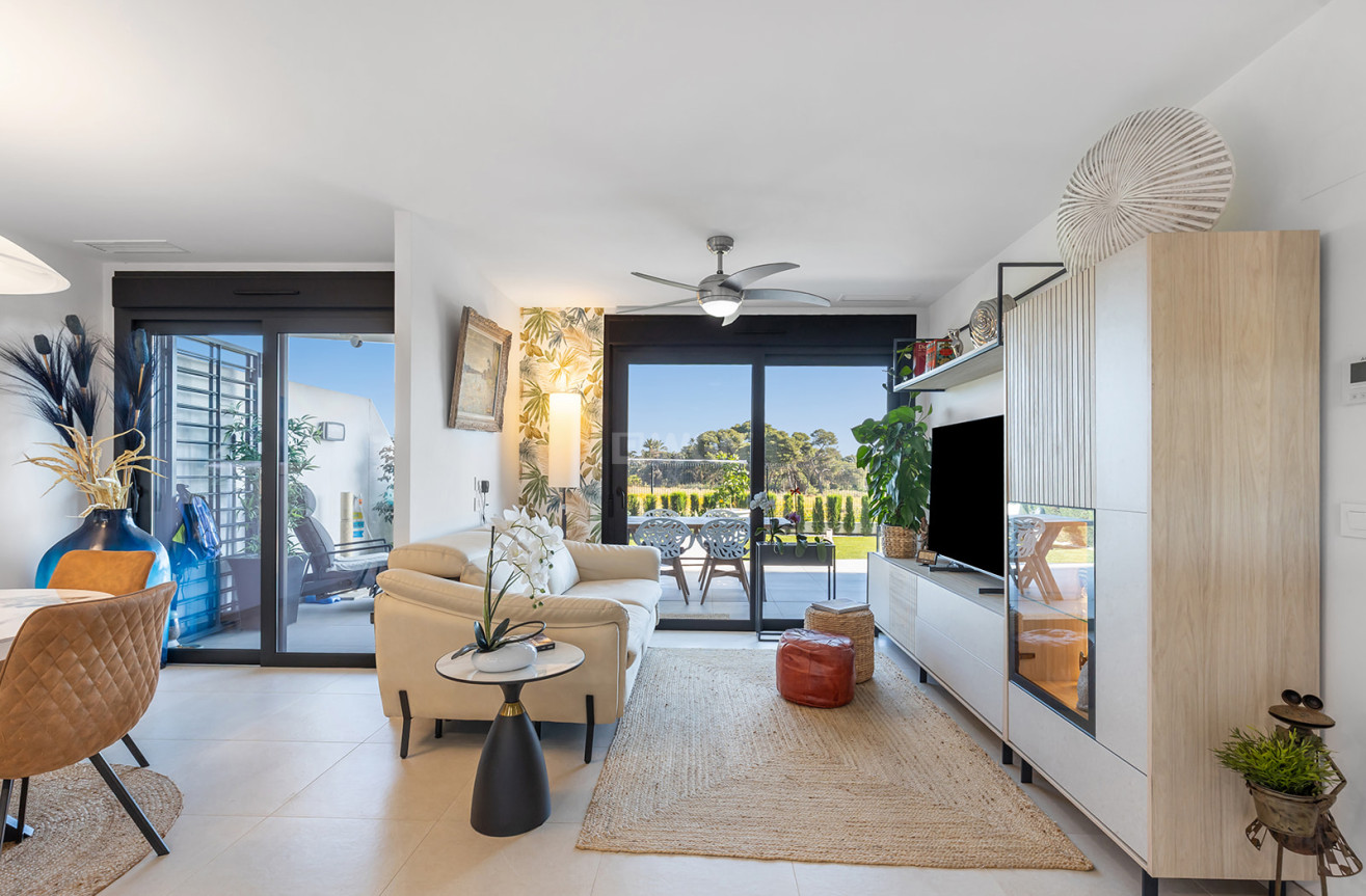 Resale - Apartment / flat - Torrevieja - Costa Blanca