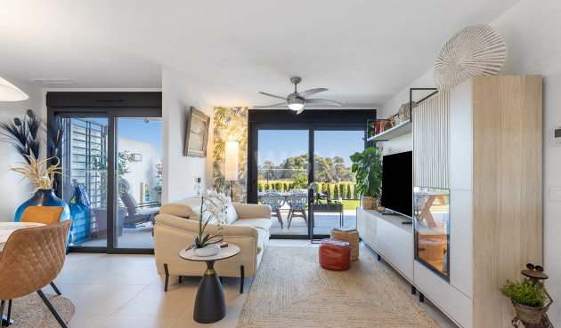 Resale - Apartment / flat - Torrevieja - Costa Blanca