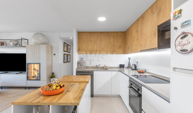 Resale - Apartment / flat - Torrevieja - Costa Blanca