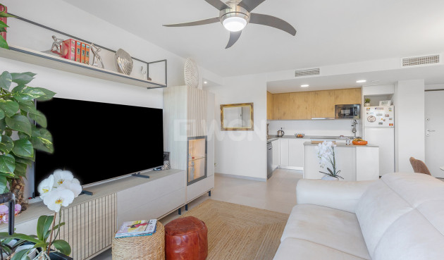 Resale - Apartment / flat - Torrevieja - Costa Blanca